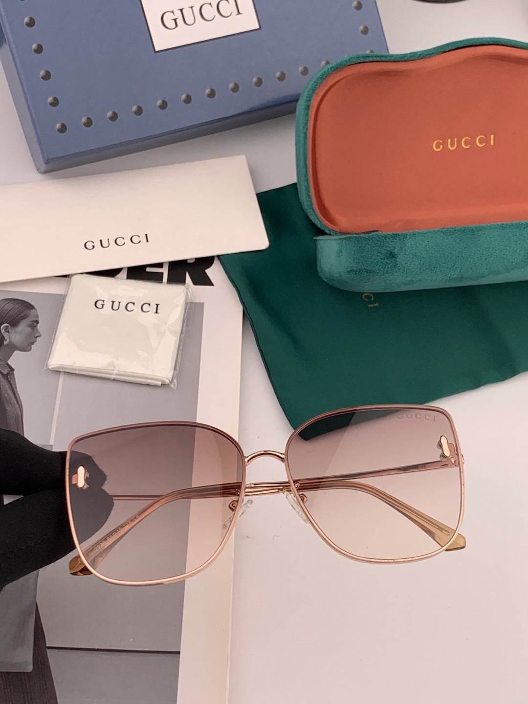 Gucci G1506 Polarized Fashion Red Lens Sunglasses for Men & Women - detail image 2