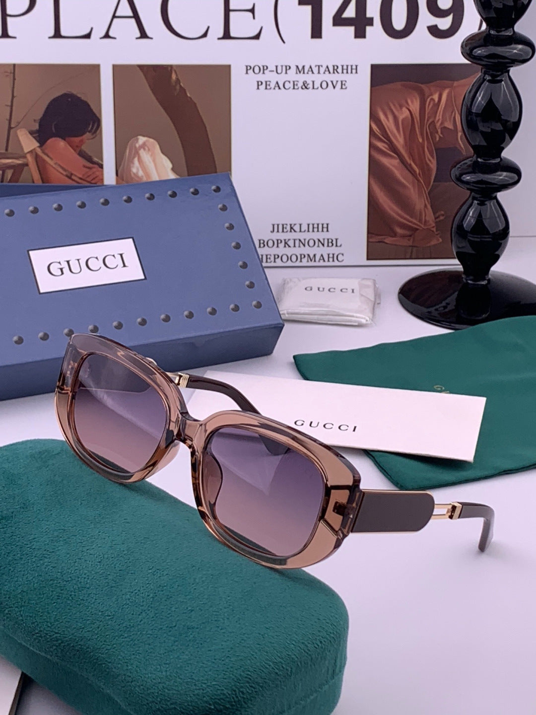 Gucci G0320 Polarized Square Black Lens Sunglasses for Women - detail image 2