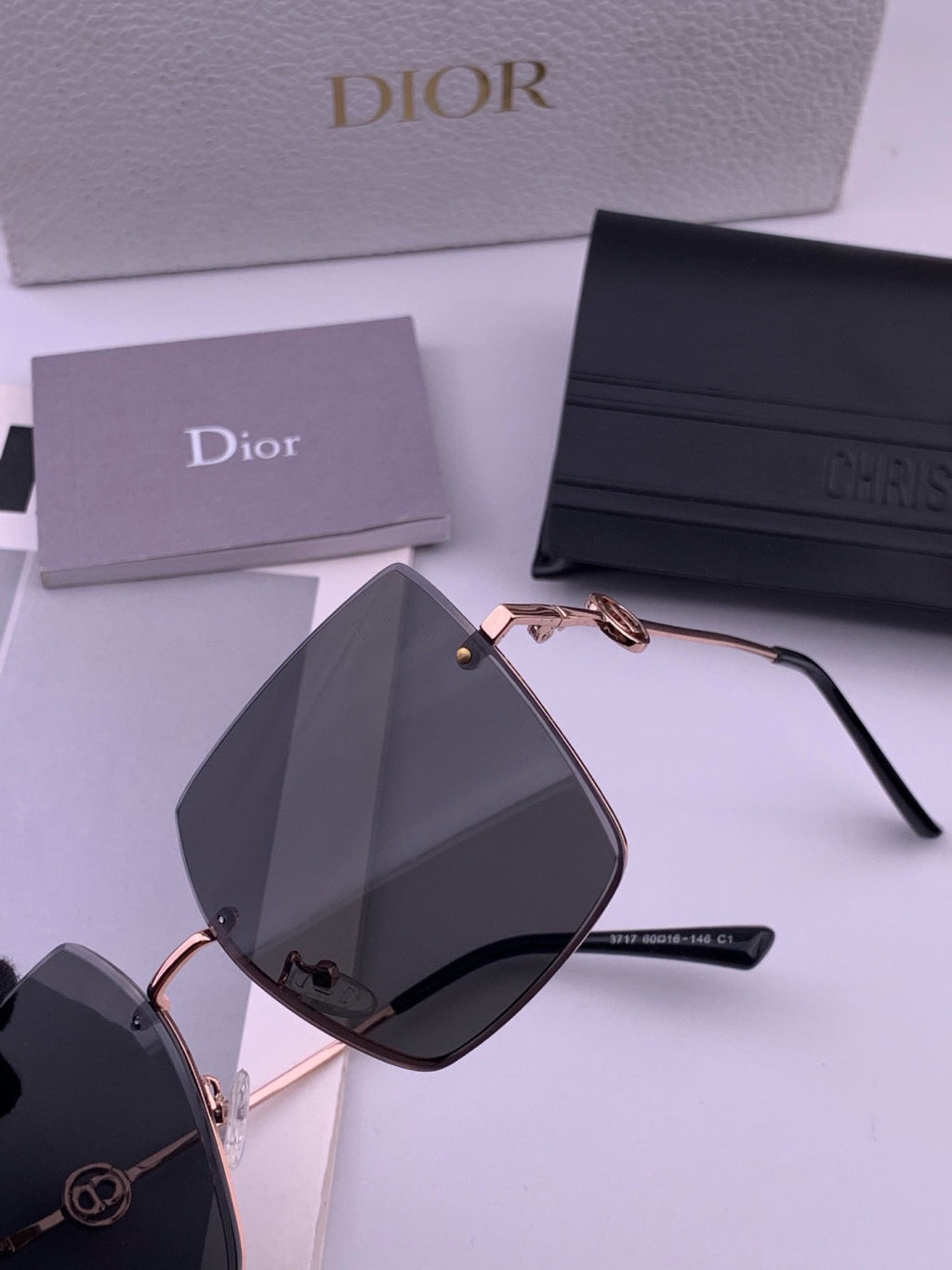 Dior CD7371 Lightweight Rimless Black Lens Sunglasses for Women - 415429 - detail image 3