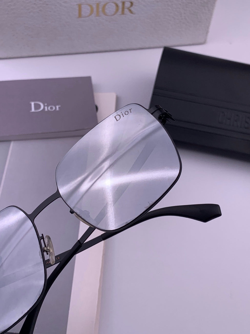 Dior D3908 Fashion Black Lens Sunglasses for Men & Women - 415425 - detail image 4