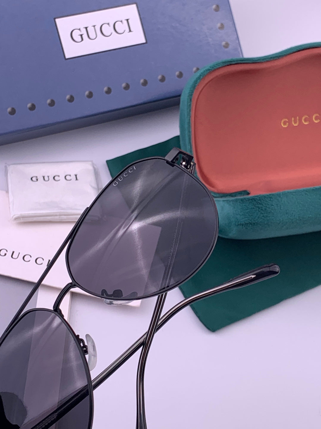 Gucci 5327 Polarized Aviator Gold Lens Sunglasses for Men & Women - 415046 - detail image 6