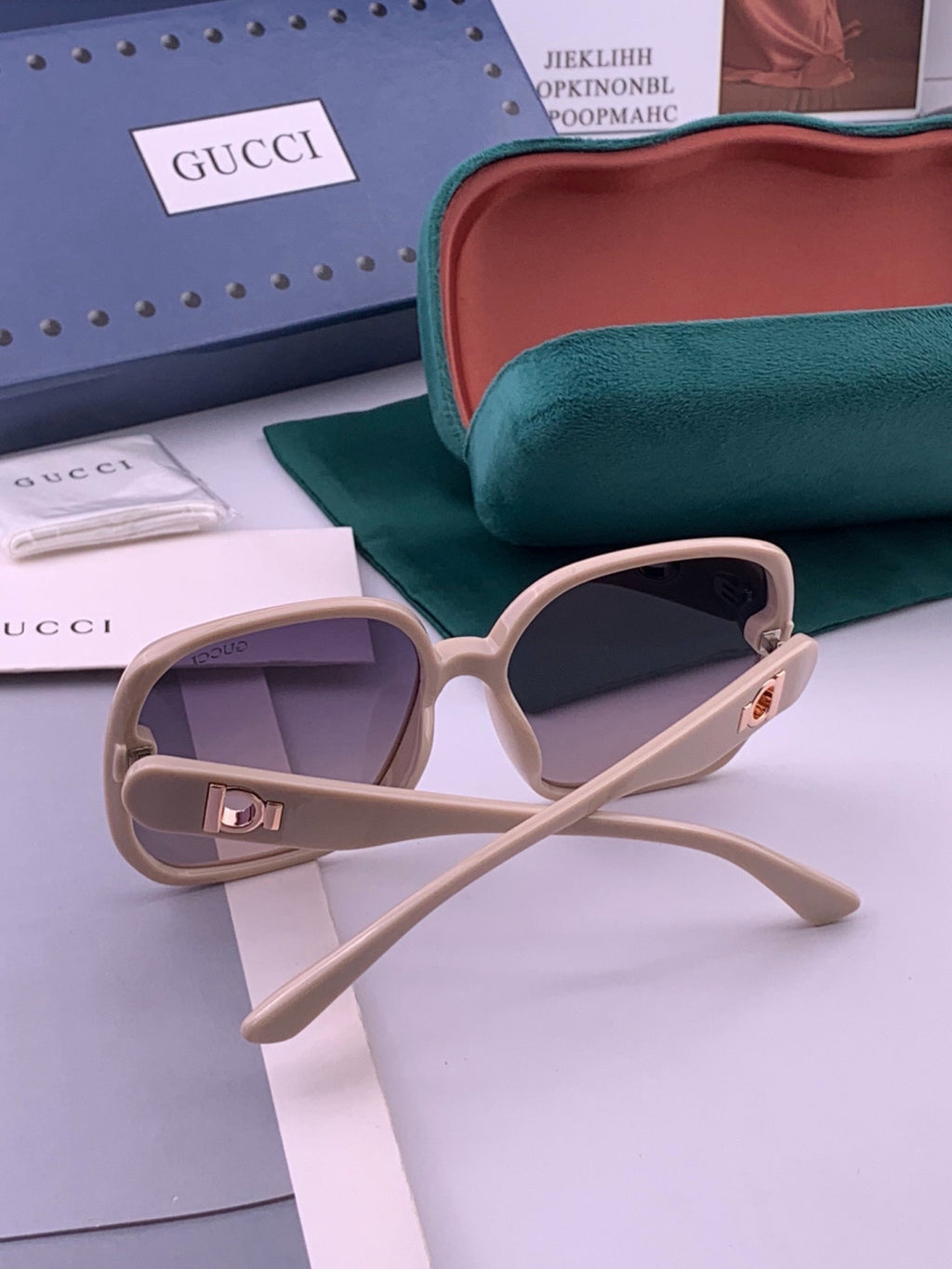 Gucci G0388 Round Red Lens Sunglasses for Men & Women - 415029 - detail image 6