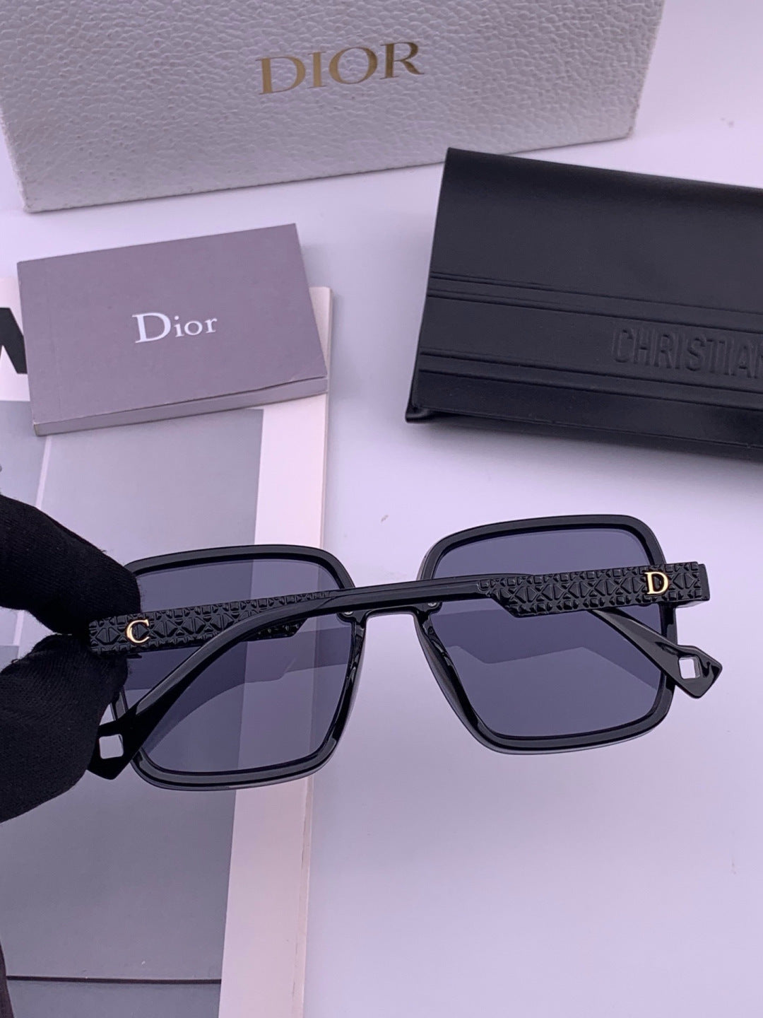Dior D47002 Fashion Blue Lens Sunglasses for Men & Women - 415448 - detail image 5
