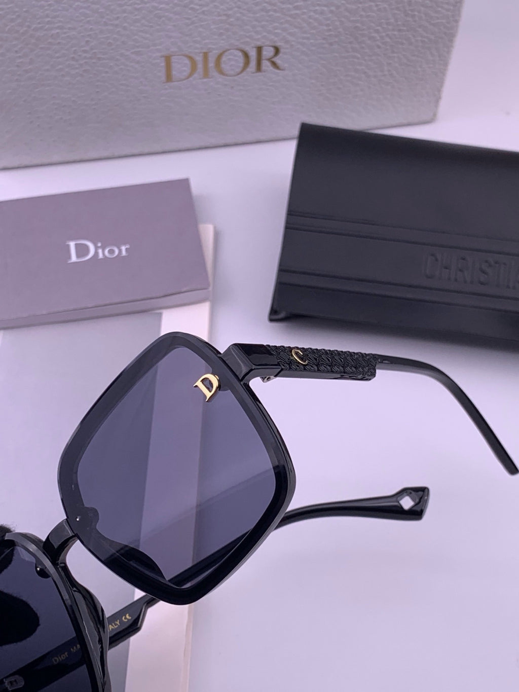 Dior D47002 Fashion Blue Lens Sunglasses for Men & Women - 415448 - detail image 3