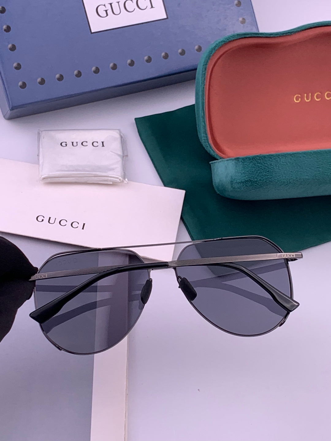 Gucci 1227 Fashion Gold Lens Sunglasses for Men & Women - 415010 - detail image 4