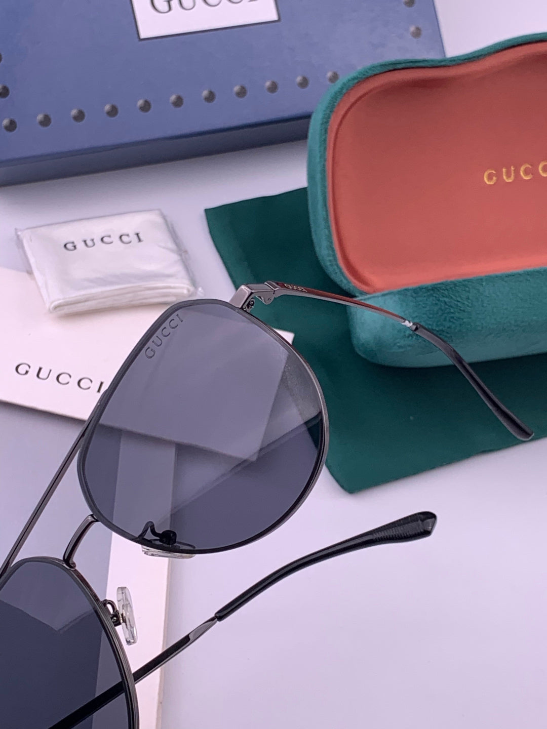 Gucci G9225 Polarized Aviator Gold Lens Sunglasses for Men - 415014 - detail image 4