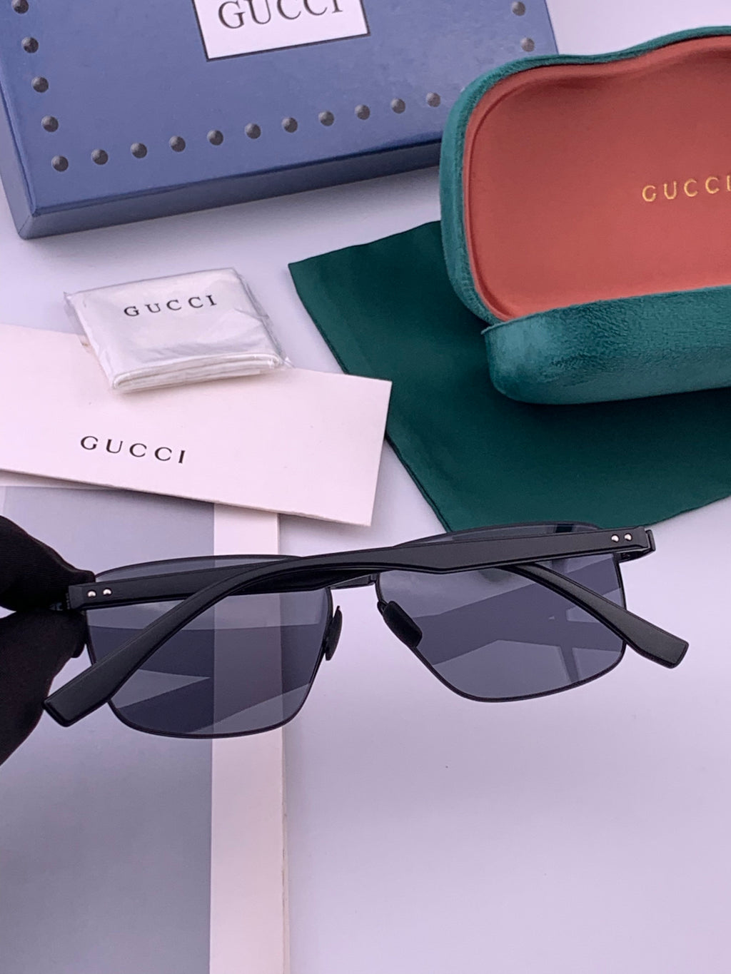 Gucci G7226 Polarized Aviator Gold Lens Sunglasses for Men - 415015 - detail image 6