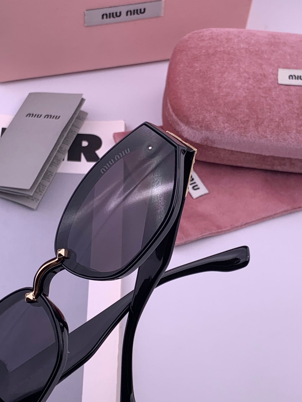 Miu Miu M7350 Fashion Black Lens Sunglasses for Men & Women - 432686 - detail image 6