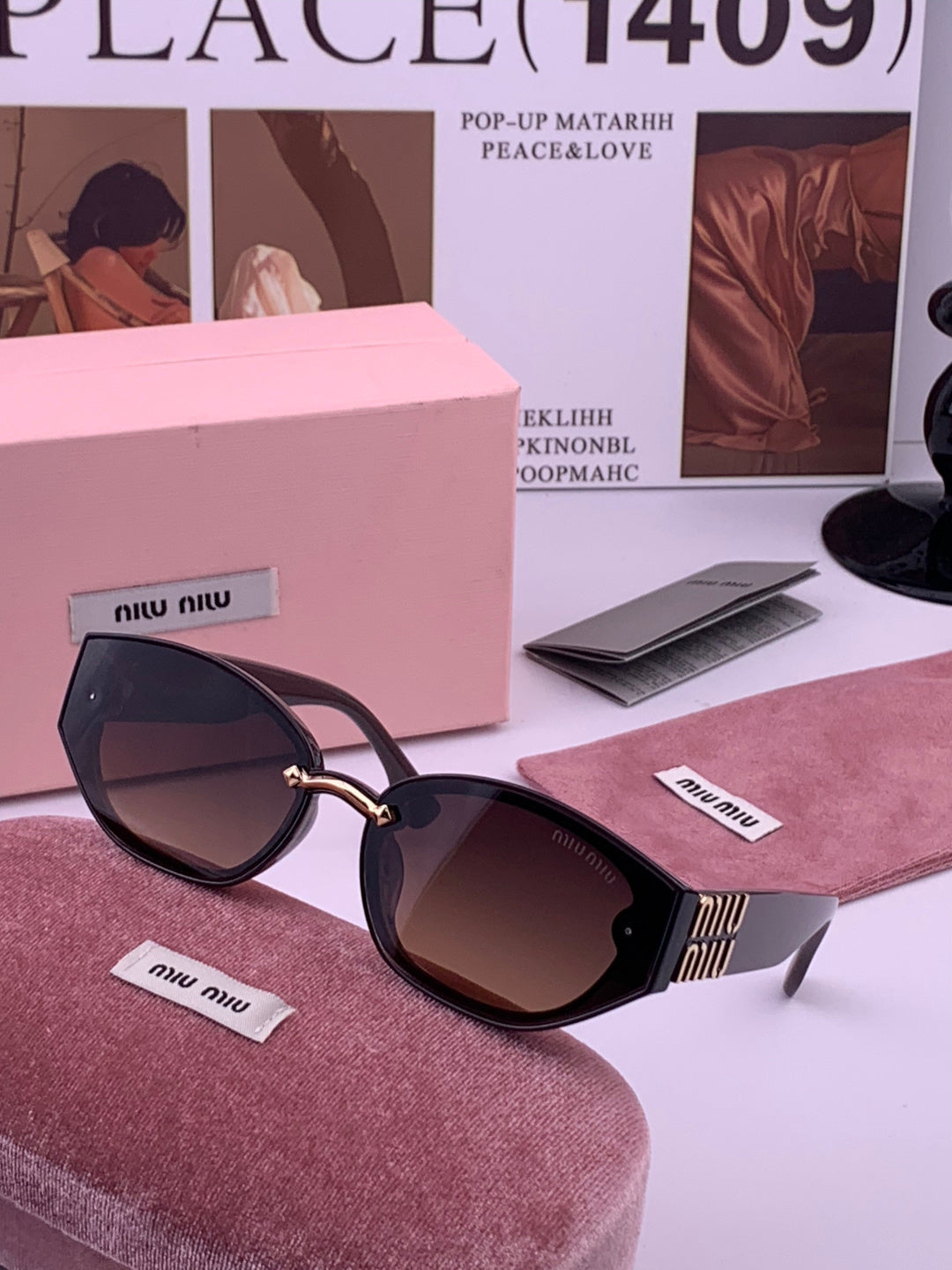 Miu Miu M7350 Fashion Black Lens Sunglasses for Men & Women - 432687 - detail image 2