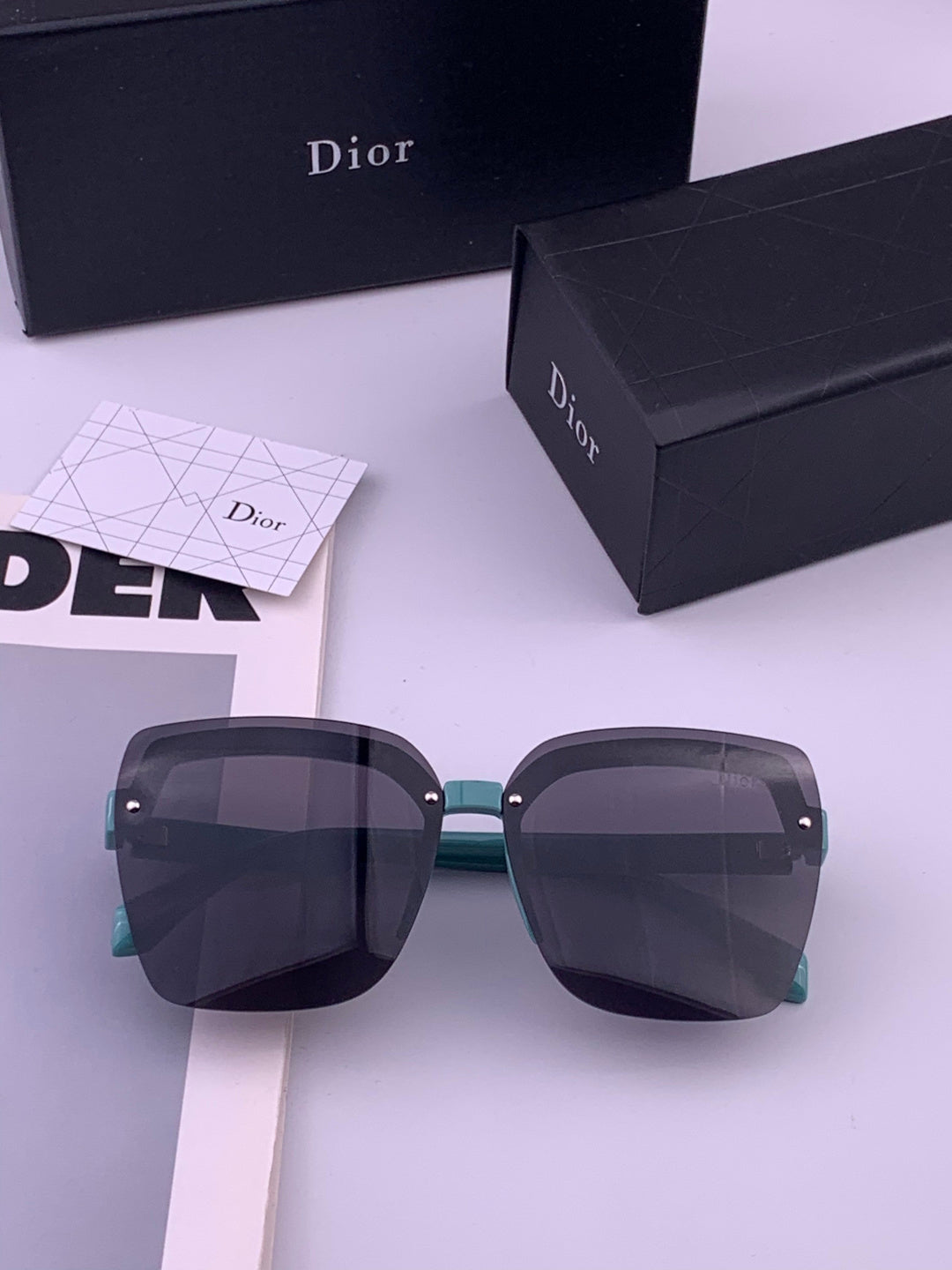 Dior D68000 Polarized Fashion Gold Lens Sunglasses for Men & Women - 431839 - detail image 4