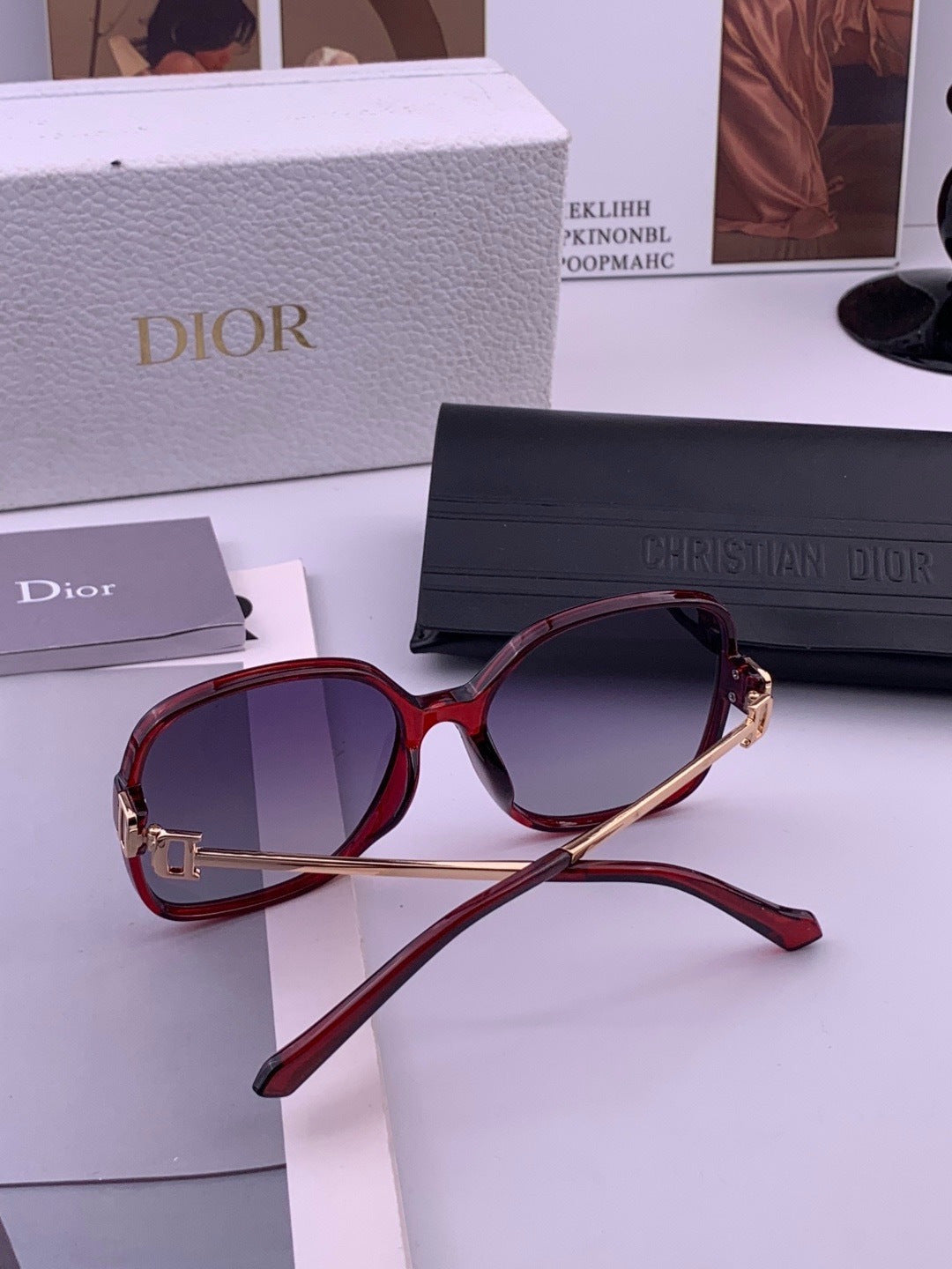 Dior D8266 Polarized Fashion Black Lens Sunglasses for Men & Women - 431781 - detail image 5
