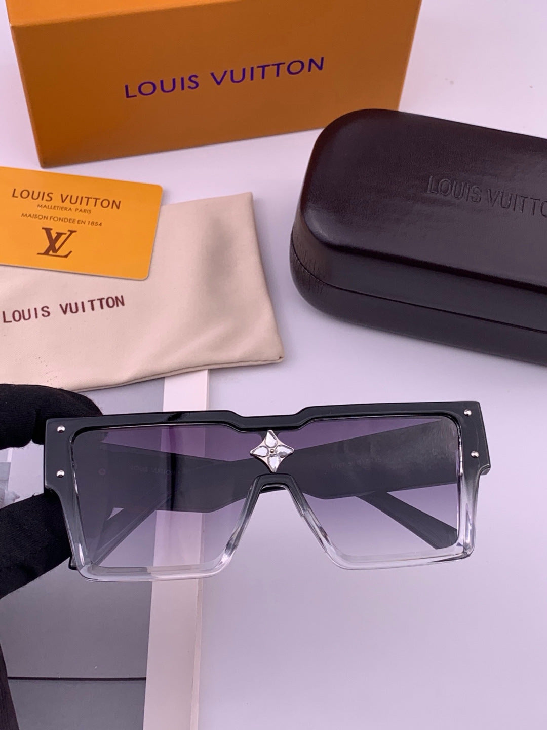 Louis Vuitton L7600 Square Black Lens Sunglasses for Women - 431170