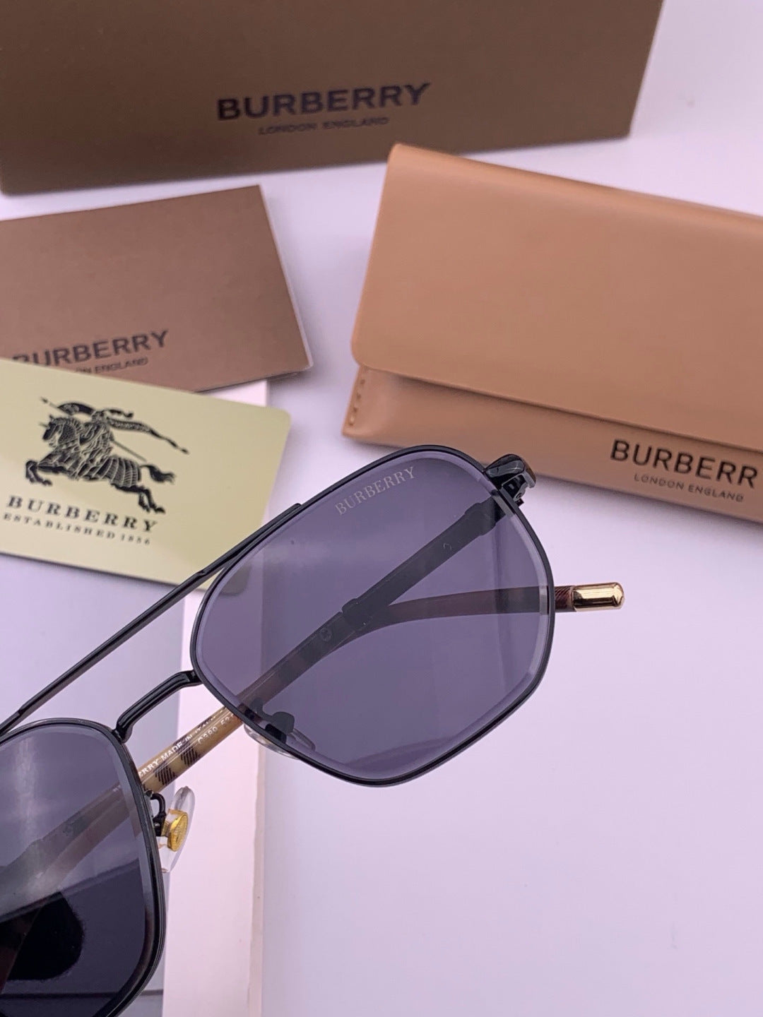 Burberry B938 Aviator Blue Lens Sunglasses for Men - 449592 - detail image 5
