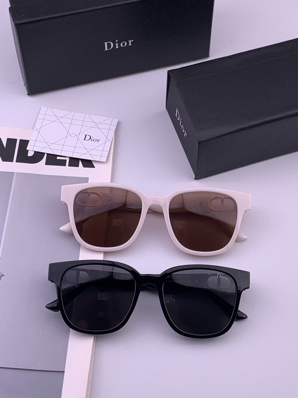 Dior D8913 Polarized Square Black Lens Sunglasses for Men & Women - 449107 - detail image 8