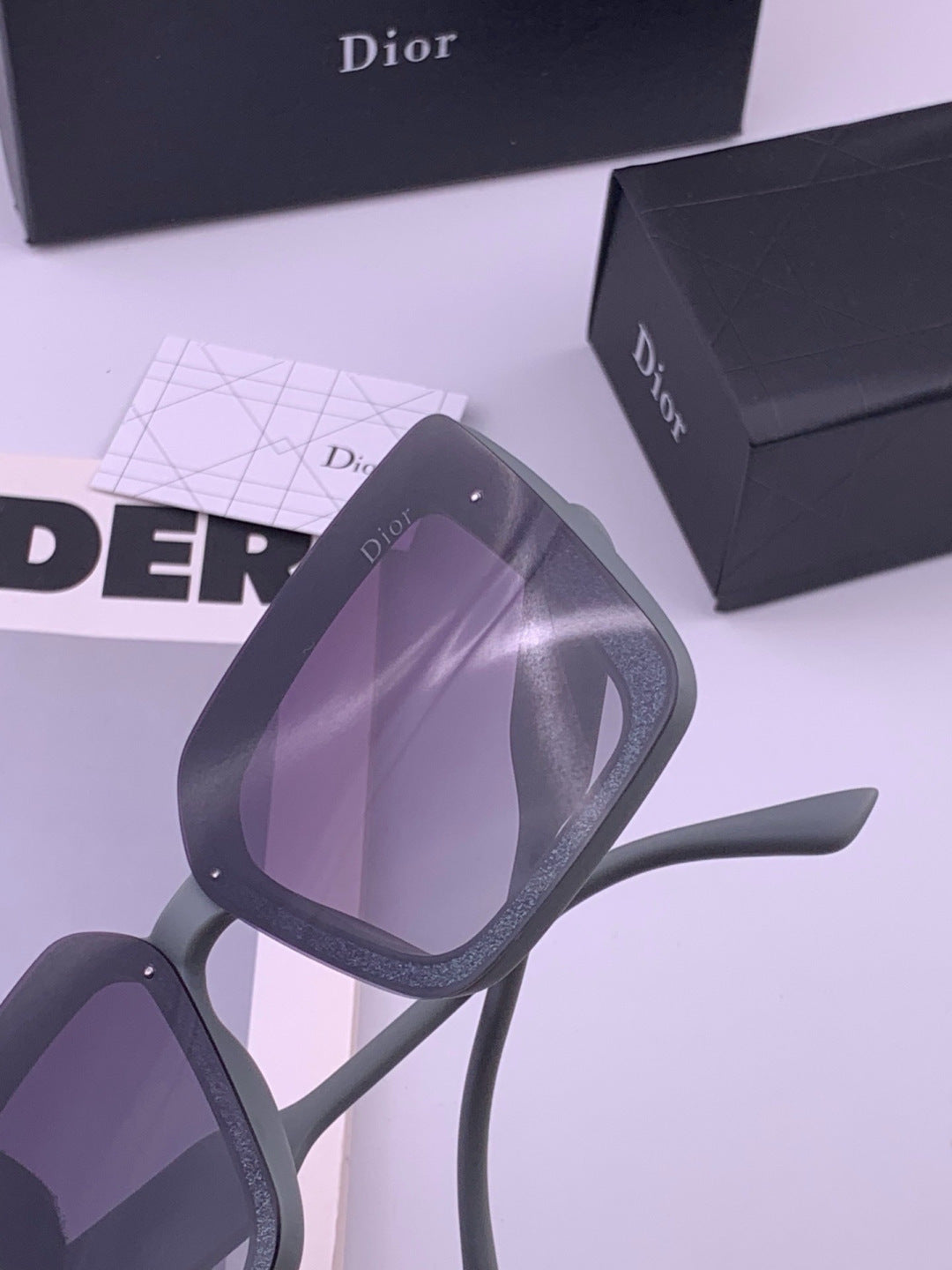 Dior D6227 Polarized Square Brown Lens Sunglasses for Men & Women - 449175 - detail image 4