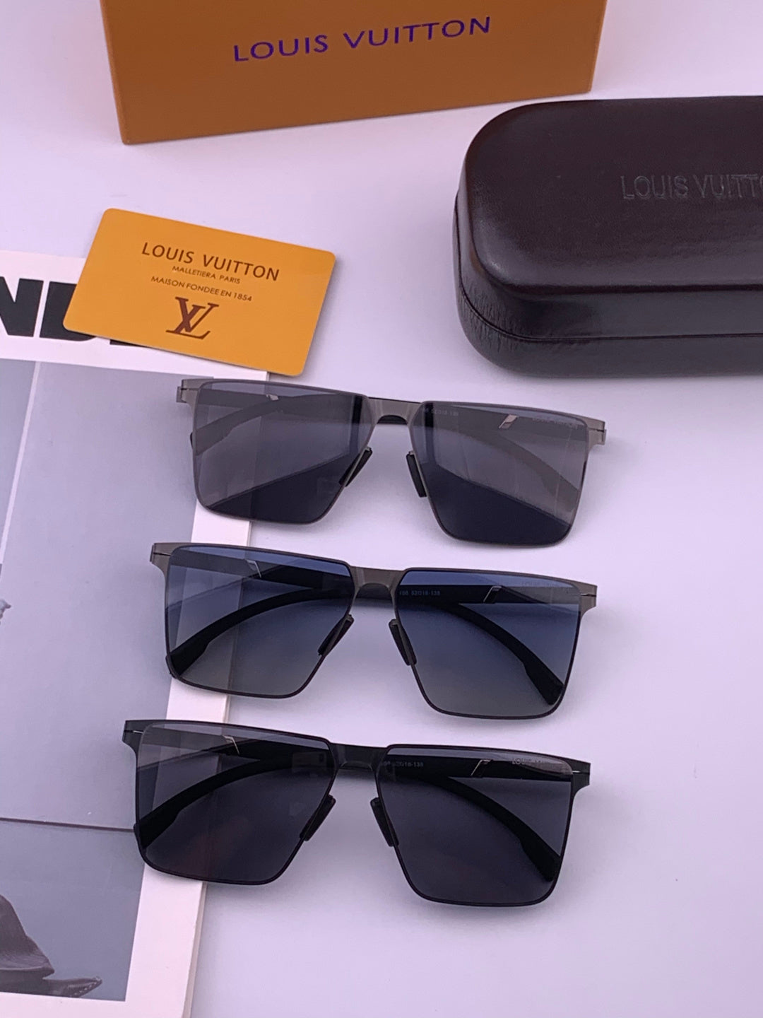 Louis Vuitton L616 Fashion Gold Lens Sunglasses for Men & Women - detail image 7