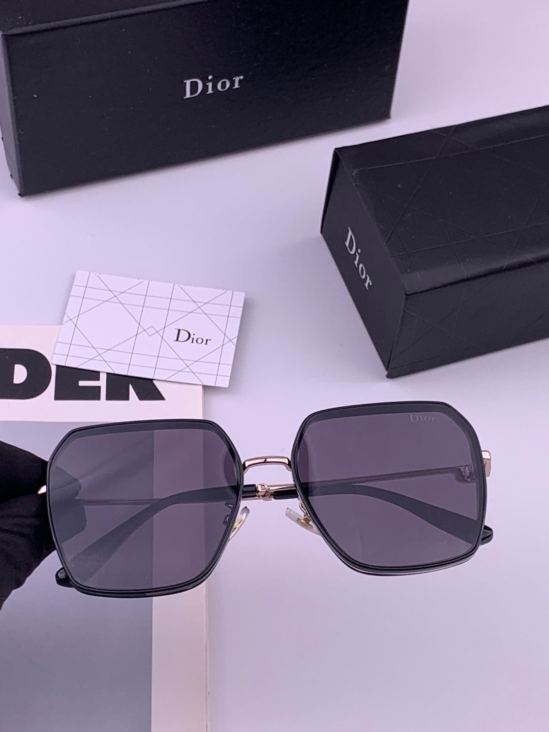 Dior D7635 Polarized Fashion Black Lens Sunglasses for Men & Women - 465337