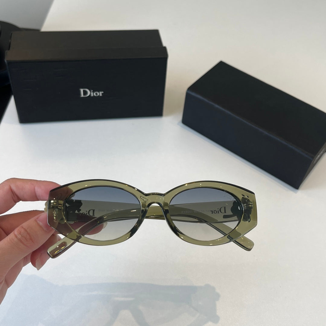 Dior Fashion Silver Lens Sunglasses for Men & Women - 486773 - detail image 5