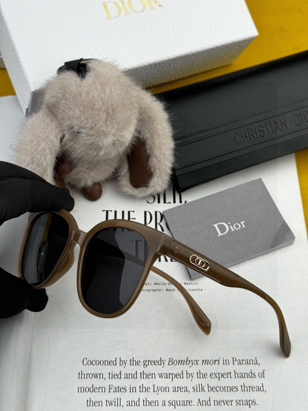 Dior D6106 Polarized Round Red Lens Sunglasses for Men & Women - 465367 - detail image 6