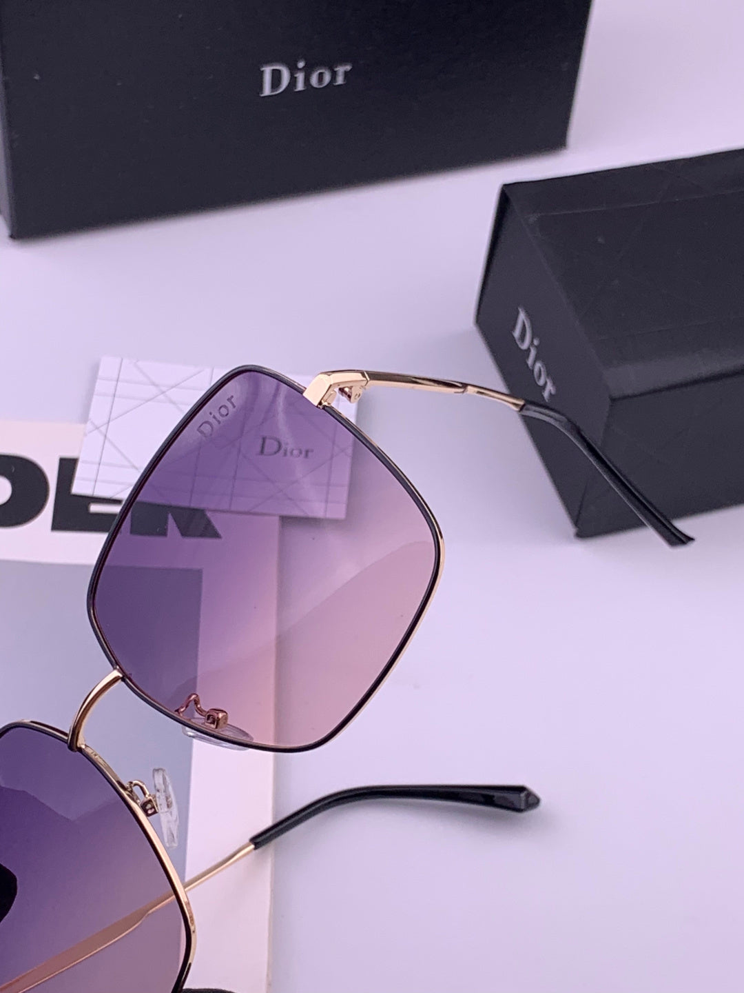 Dior D5813 Polarized Square Black Lens Sunglasses for Men & Women - 465269 - detail image 3