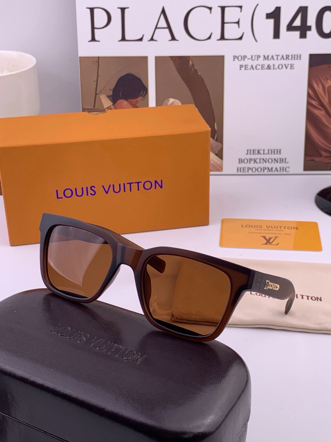 Louis Vuitton Fashion Black Lens Sunglasses for Men & Women - 464797 - detail image 3