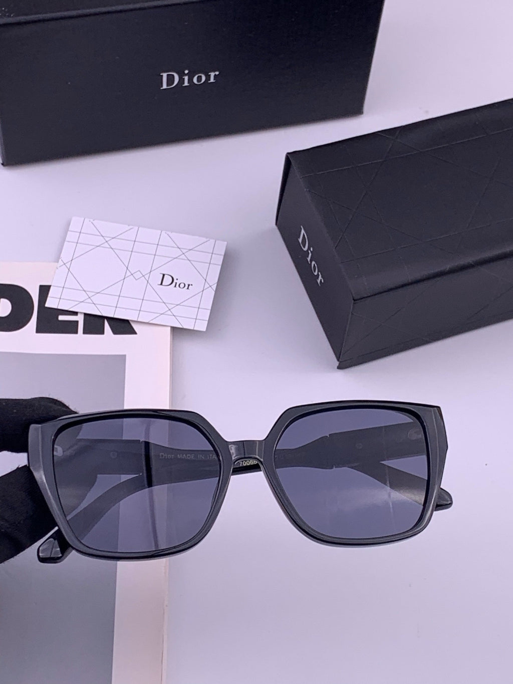 Dior D67706 Fashion Gold Lens Sunglasses for Men & Women - 465317