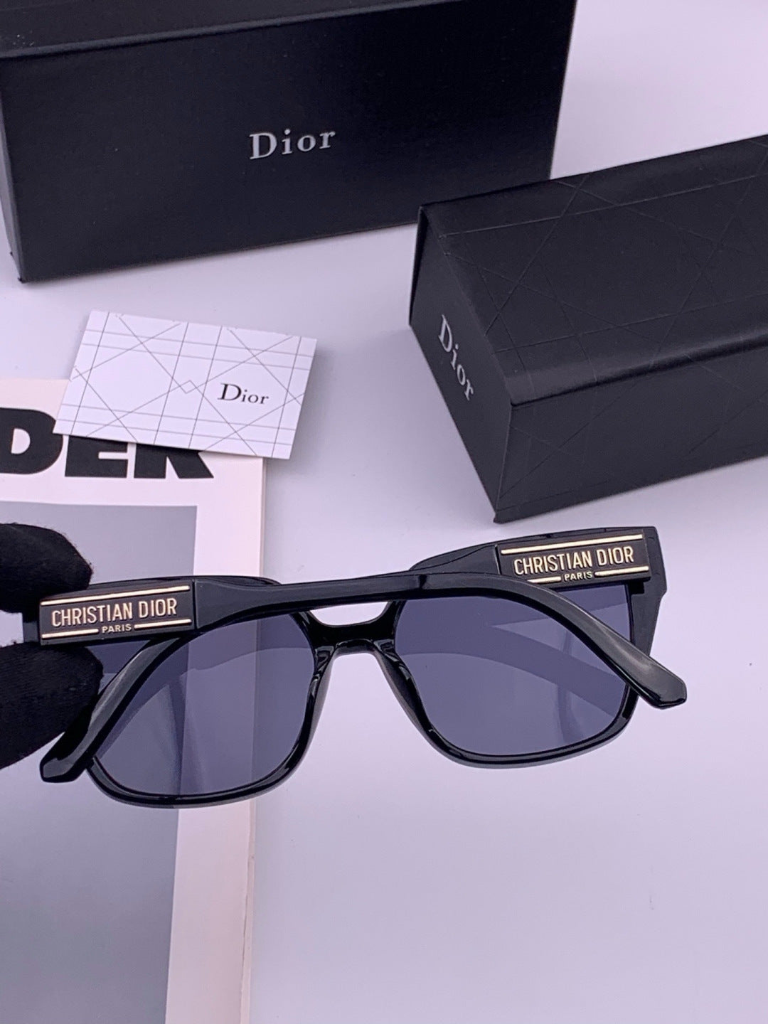Dior D67706 Fashion Gold Lens Sunglasses for Men & Women - 465317 - detail image 2