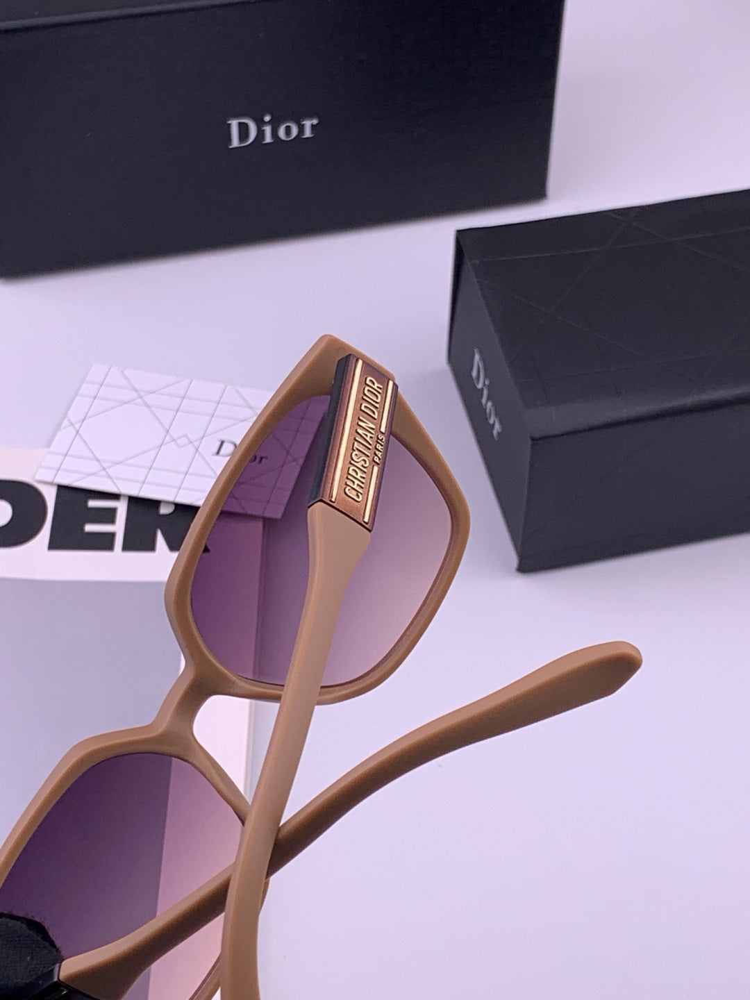 Dior D67706 Fashion Brown Lens Sunglasses for Men & Women - 465318 - detail image 6