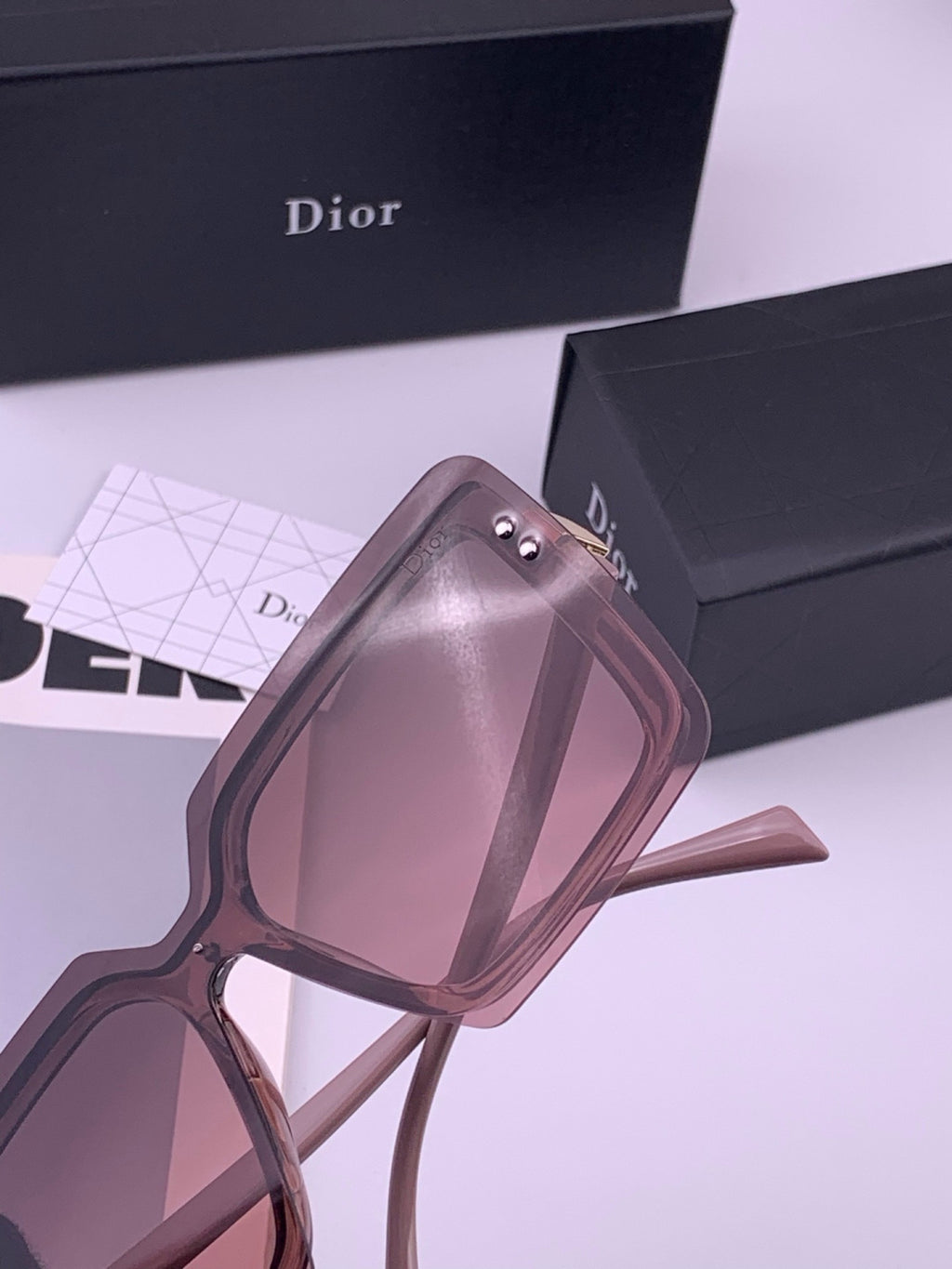 Dior D7996 Fashion Gold Lens Sunglasses for Men & Women - 465311 - detail image 5
