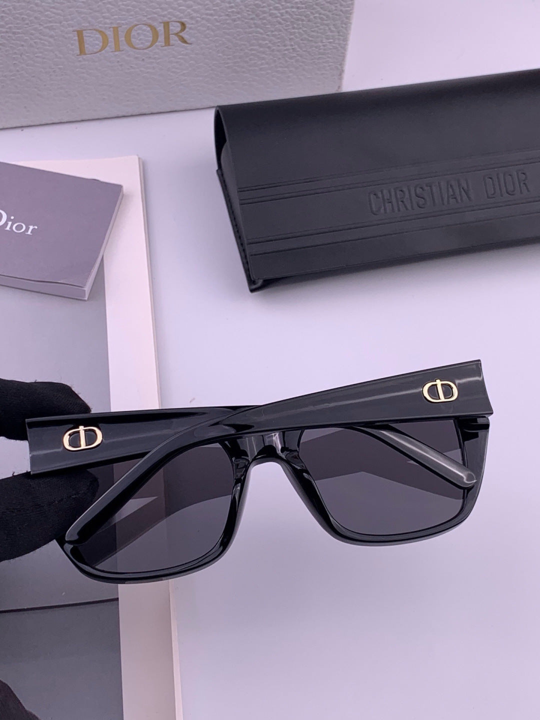 Dior CD6820 Polarized Square Black Lens Sunglasses for Women - detail image 4