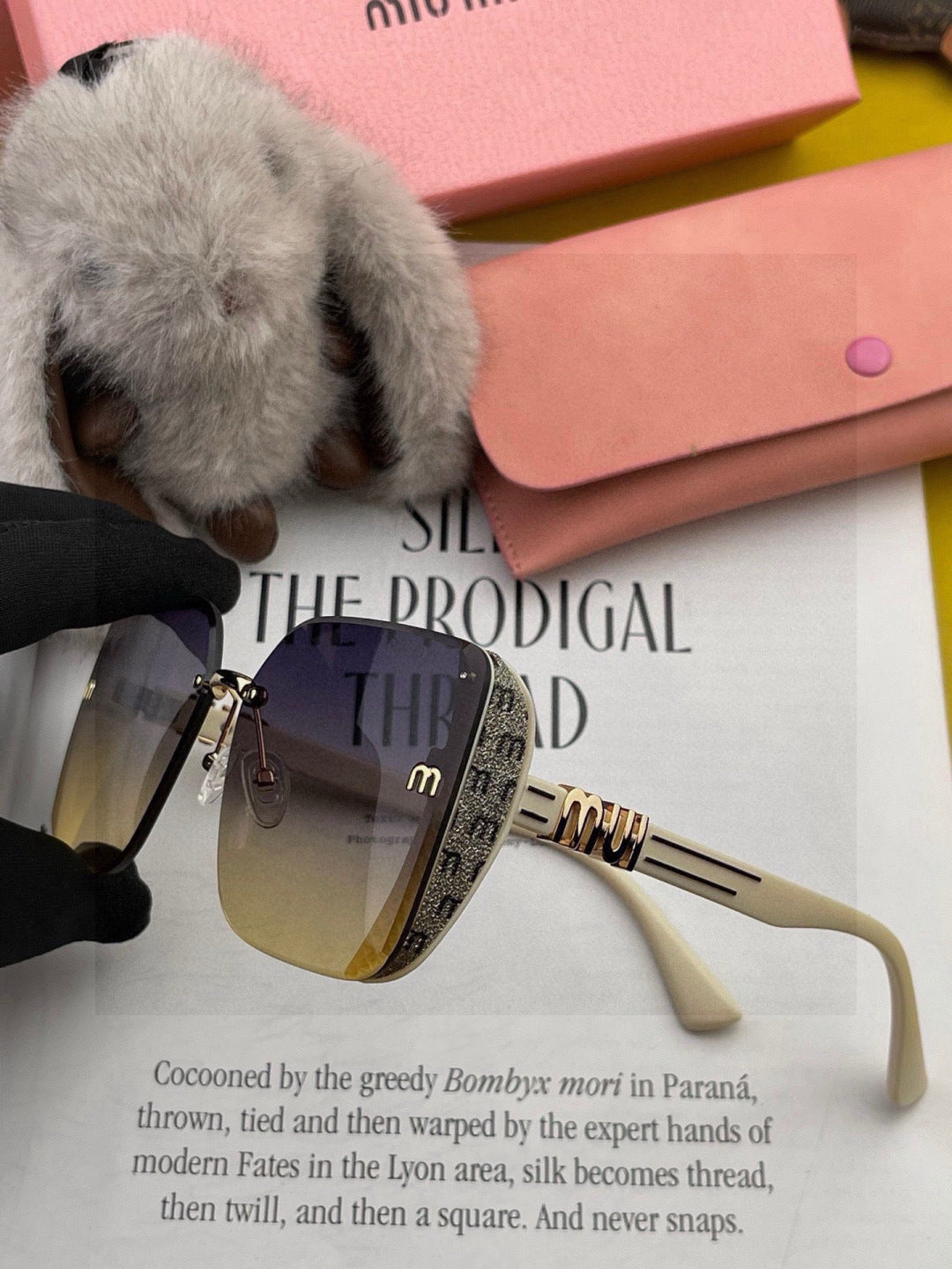 Miu Miu M2100 Fashion Gold Lens Sunglasses for Men & Women - detail image 6