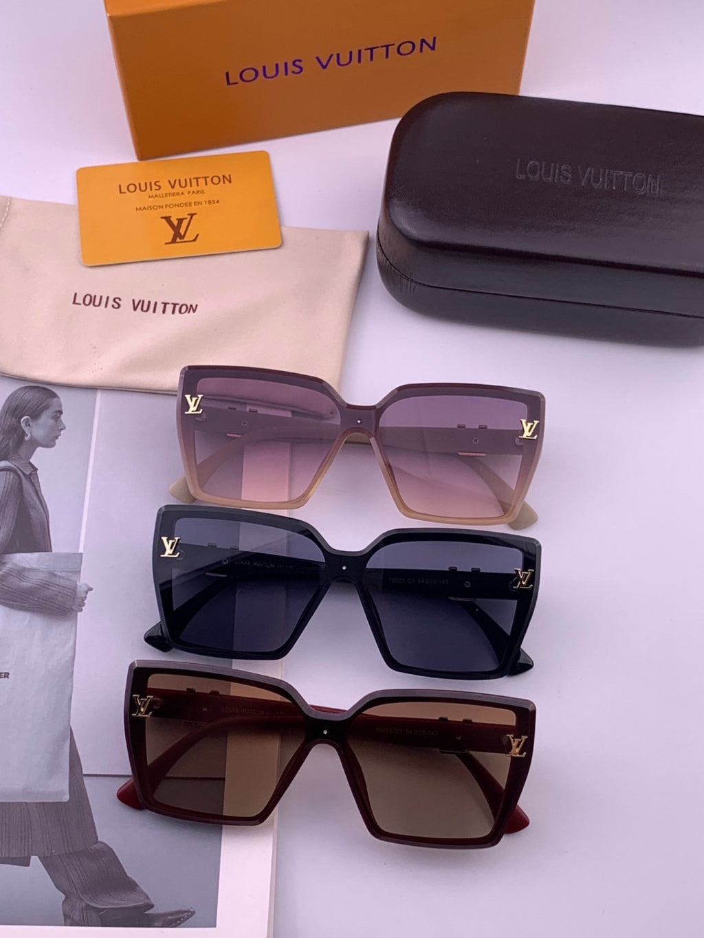 Louis Vuitton L57002 Oversized Purple Lens Sunglasses for Men & Women - detail image 8