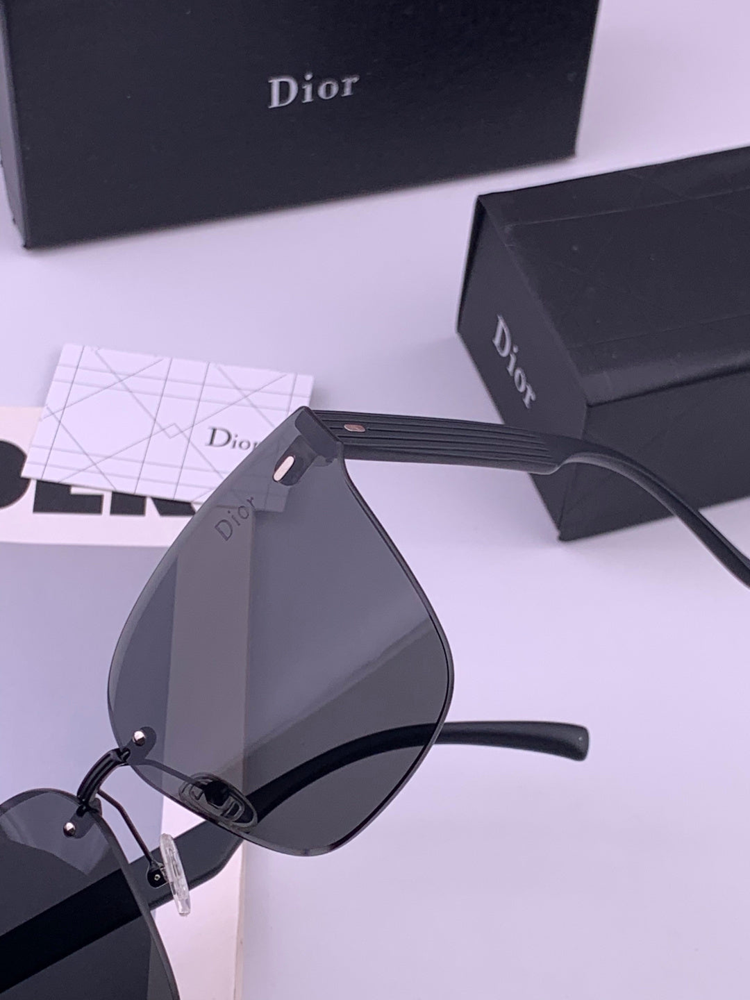 Dior CD5151 Acetate Fashion Black Lens Sunglasses for Men & Women - detail image 3