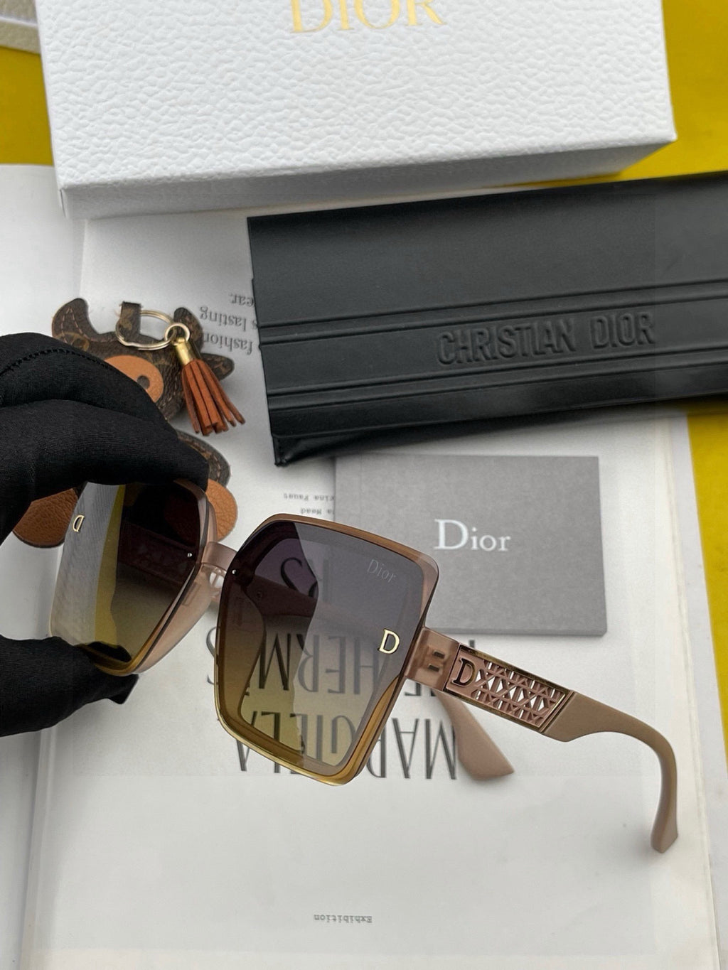 Dior CD4190 Square Gold Lens Sunglasses for Women - 486898 - detail image 4