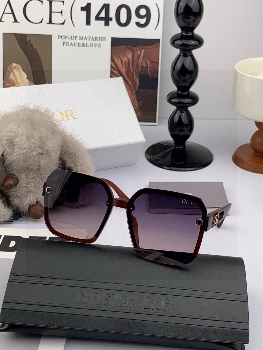Dior CD3998 Polarized Fashion Red Lens Sunglasses for Men & Women - detail image 3