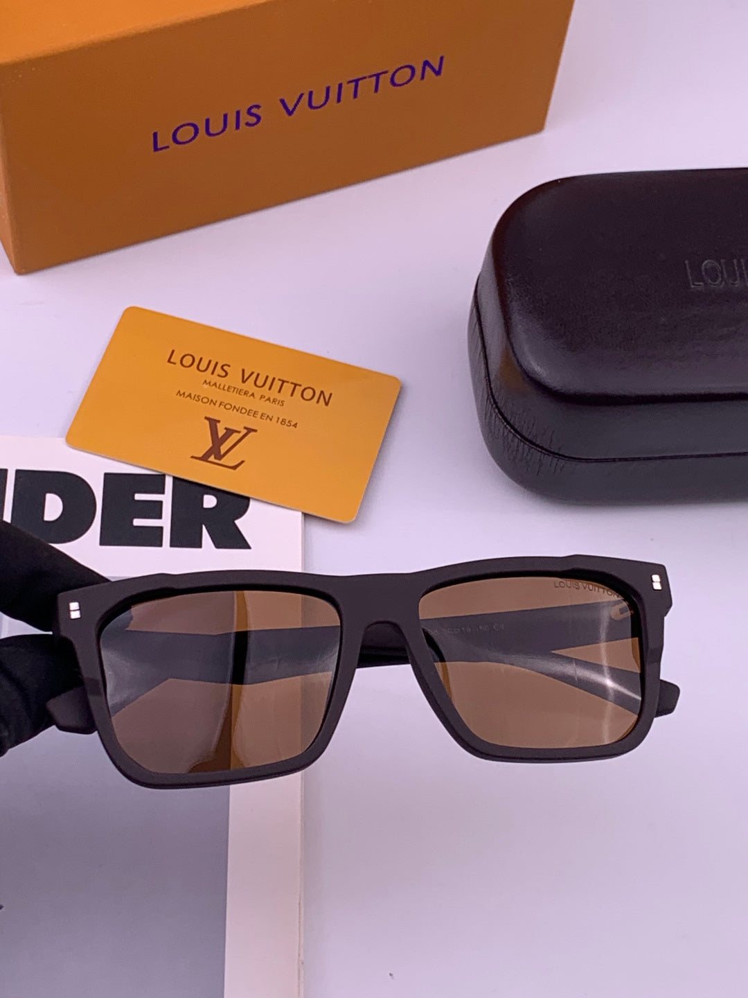 Louis Vuitton L8510 Square Brown Lens Sunglasses for Men & Women - 486128