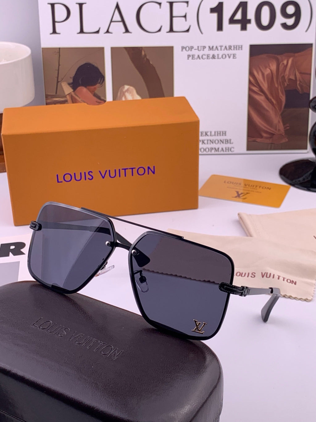 Louis Vuitton L91747 Aviator Gold Lens Sunglasses for Men & Women - detail image 2