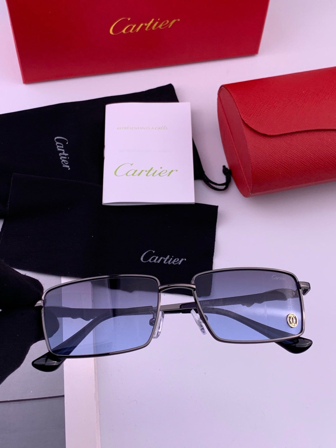 Cartier K51758 Fashion Black Lens Sunglasses for Men & Women - detail image 2