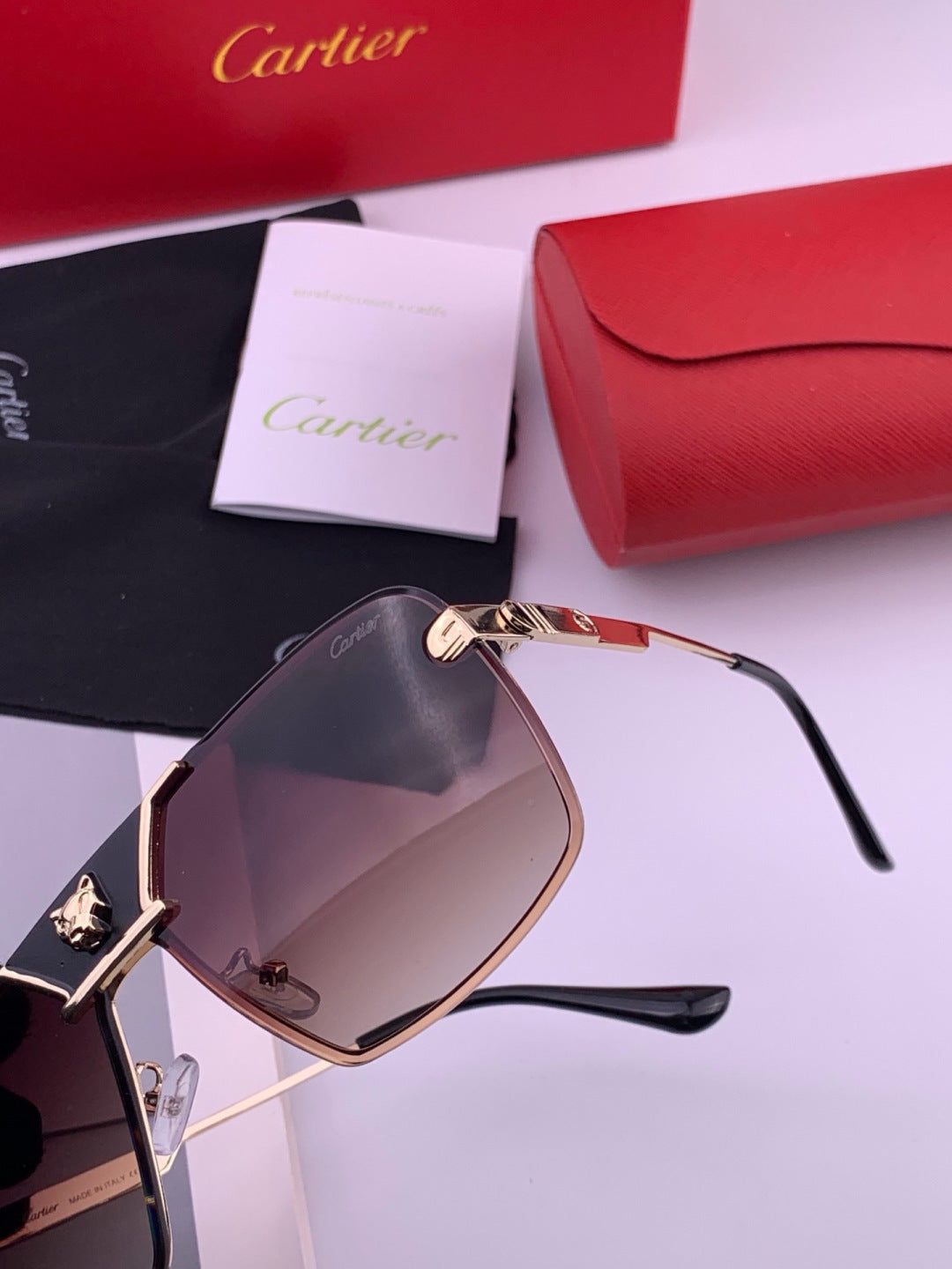 Cartier K11735 Fashion Black Lens Sunglasses for Men & Women - detail image 6