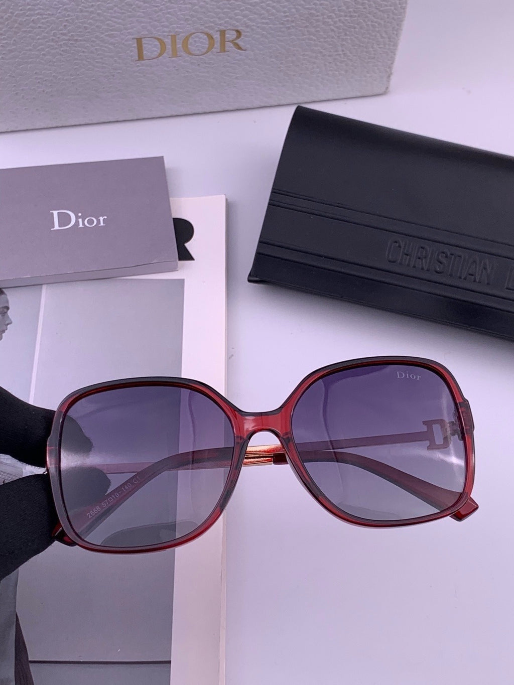 Dior D8266 Polarized Fashion Black Lens Sunglasses for Men & Women