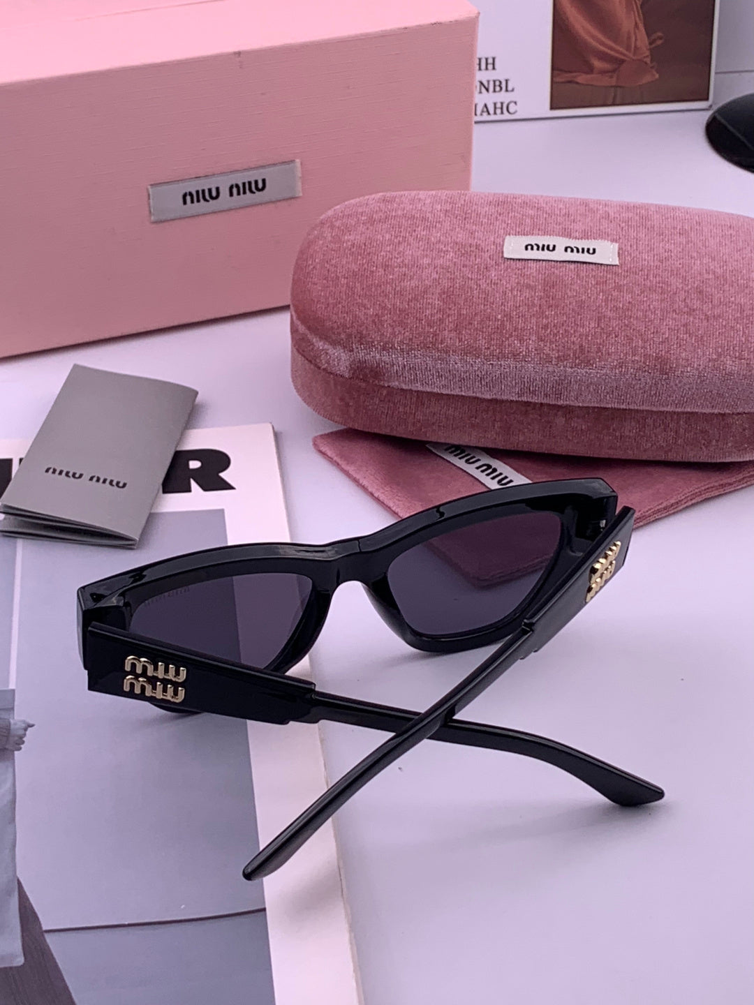 Miu Miu M8232 Fashion Brown Lens Sunglasses for Men & Women - detail image 6