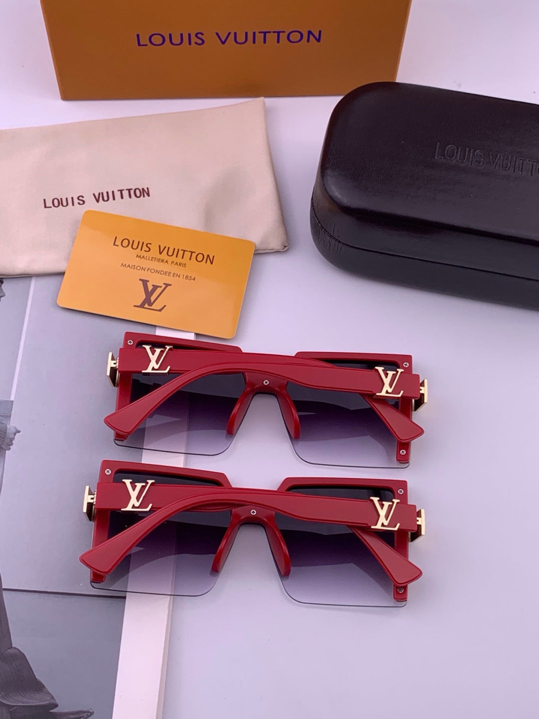 Louis Vuitton L6149 Square Black Lens Sunglasses for Men & Women - detail image 7