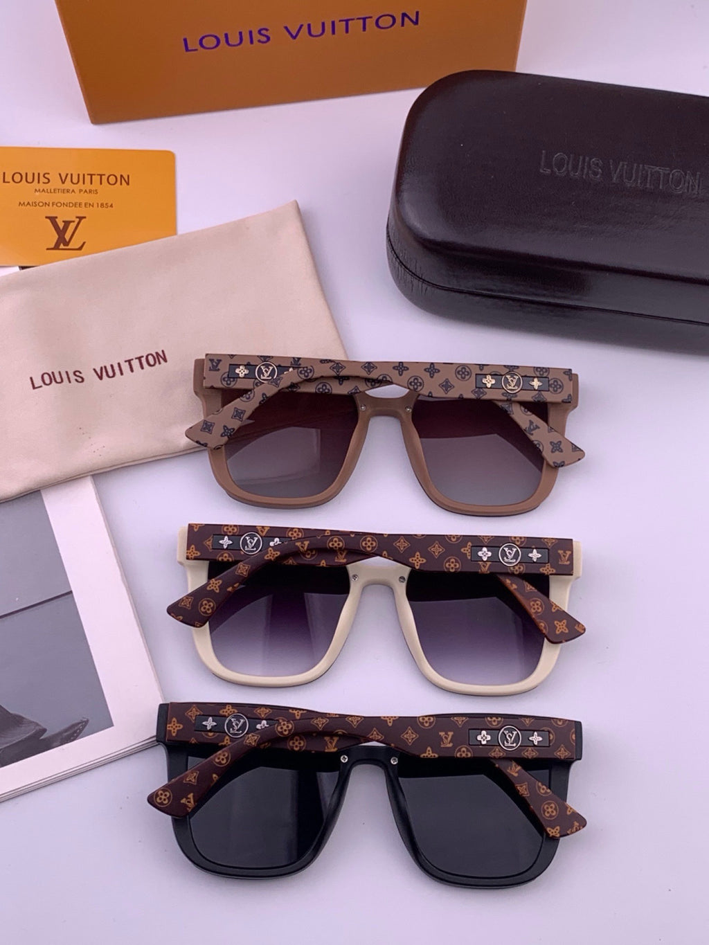 Louis Vuitton L1132 Square Gold Lens Sunglasses for Women - 486191 - detail image 6