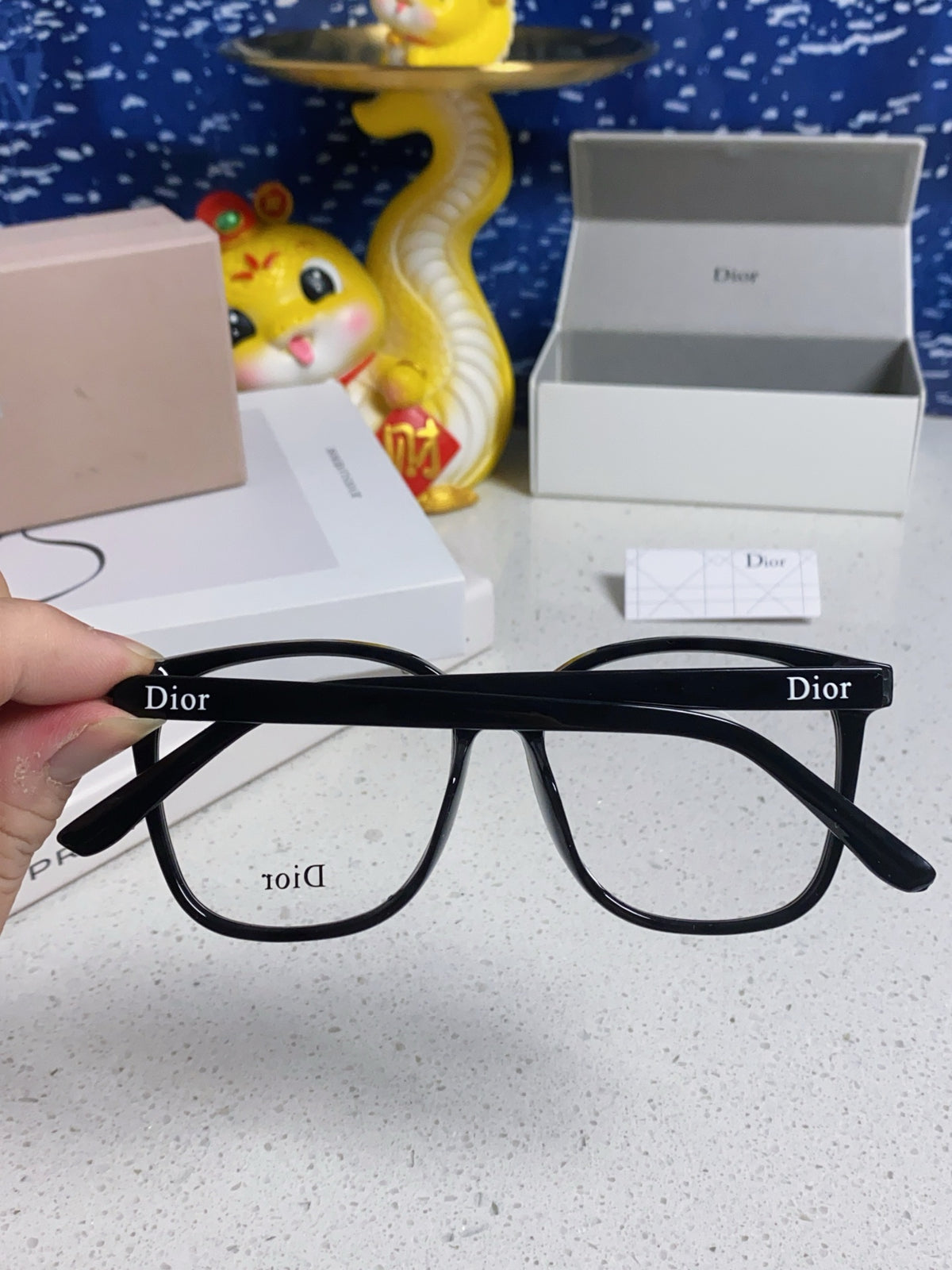 Dior Photochromic Fashion Brown Lens Sunglasses for Men & Women - detail image 5