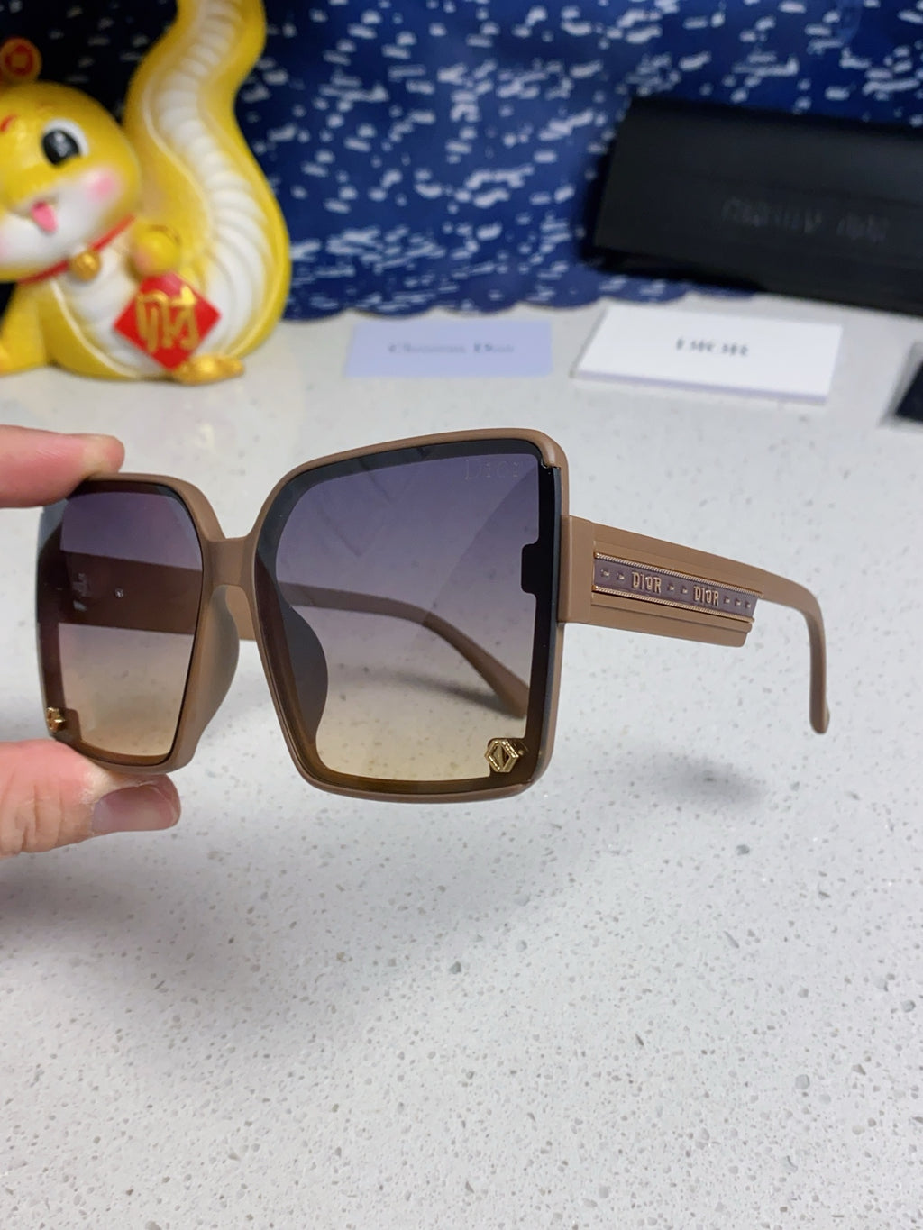 Dior Polarized Fashion Gray Lens Sunglasses for Women - 431824 - detail image 6