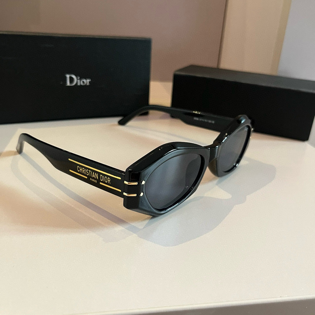Dior Fashion Gold Lens Sunglasses for Men & Women - 415468