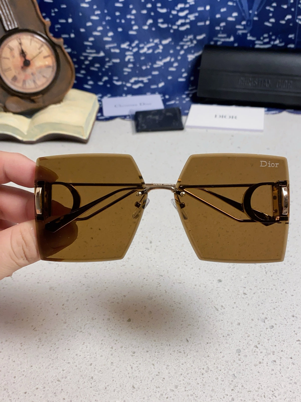 Dior 30MONTAIGNE Lightweight Rimless Brown Lens Sunglasses for Men & Women - detail image 4