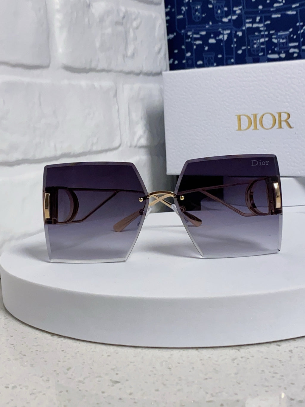 Dior 30MONTAIGNE Lightweight Rimless Gray Lens Sunglasses for Men & W - 415461 - detail image 2