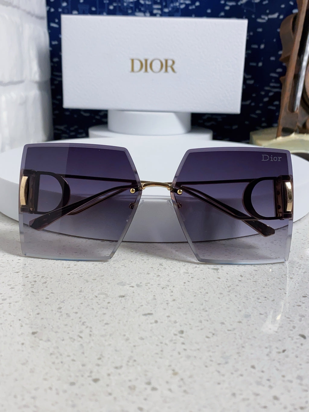 Dior 30MONTAIGNE Lightweight Rimless Gray Lens Sunglasses for Men & W - 867125 - detail image 9