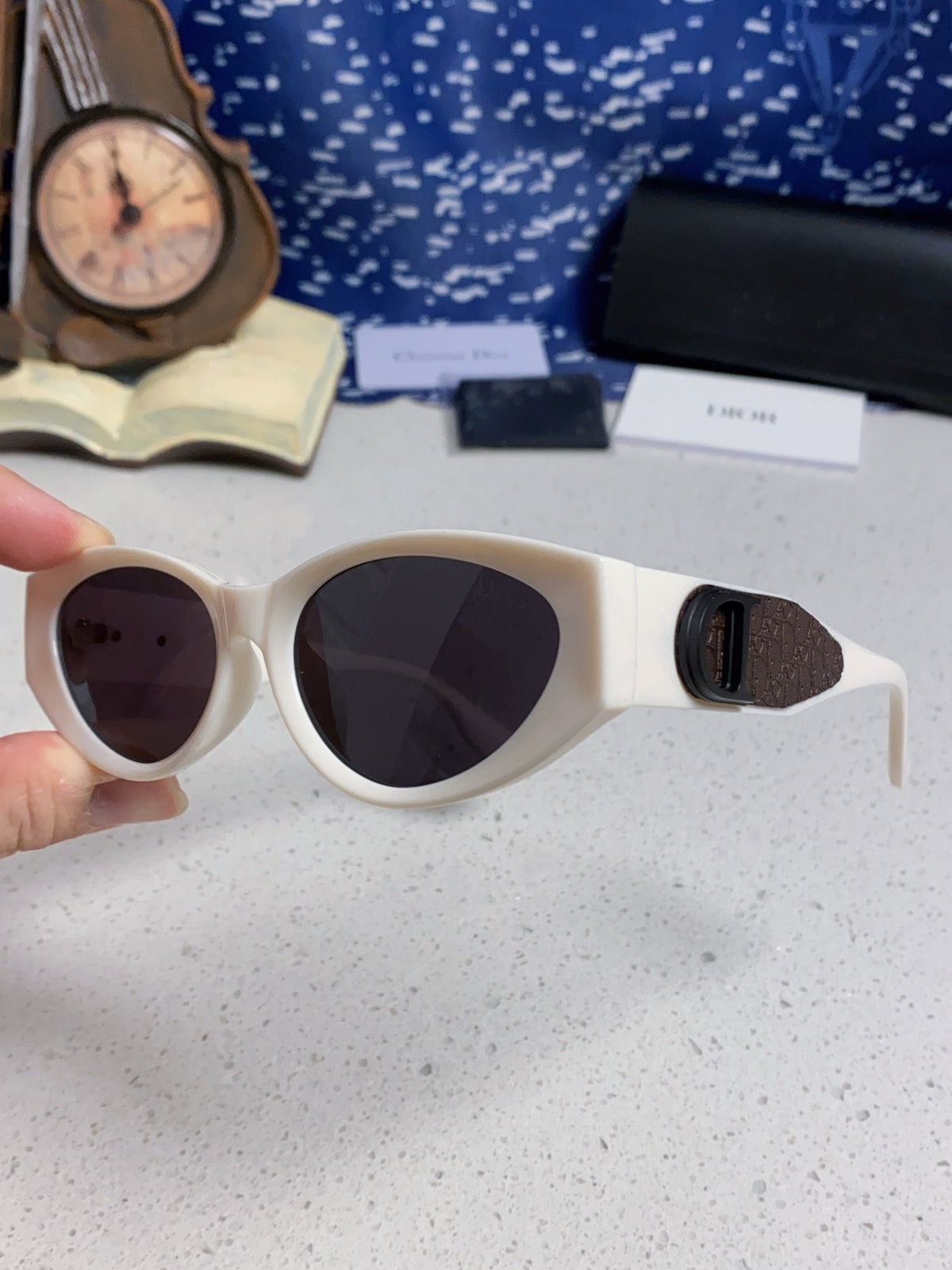 Dior Polarized Fashion Silver Lens Sunglasses for Women - 431737 - detail image 6